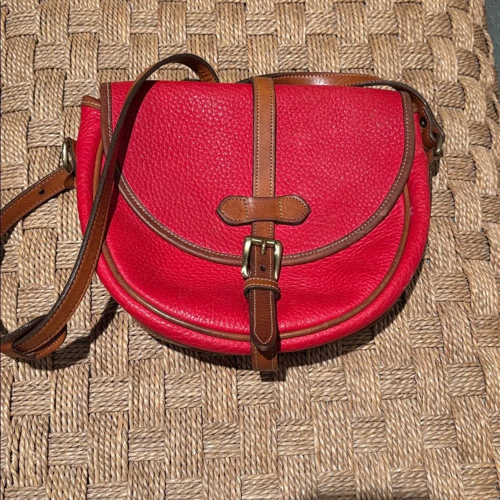 Dooney & Bourke vintage red leather cross body purse equestrian flap - Picture 1 of 8
